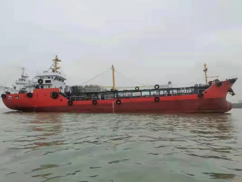 出卖781T油船 江苏 北通市-2.png