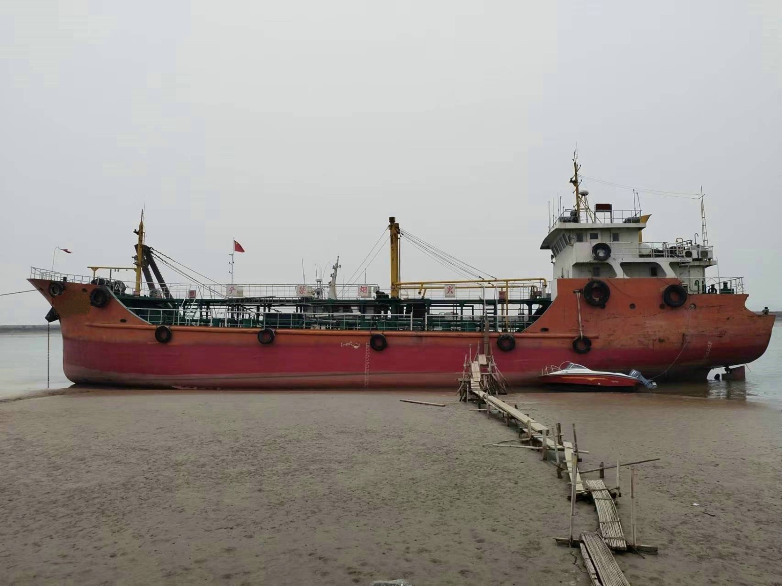 卖：2011年内地550吨单底单壳油船 山东 潍坊市-2.jpg