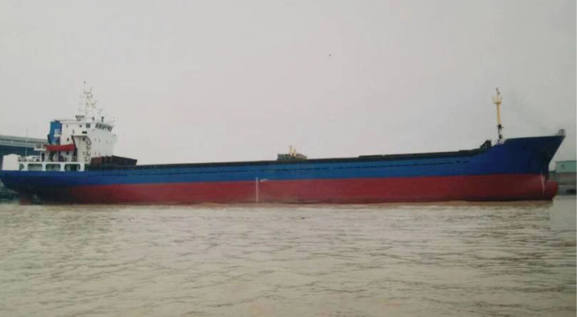 出卖2005年4700吨正在航干货船 祸建 宁德市-2.jpg