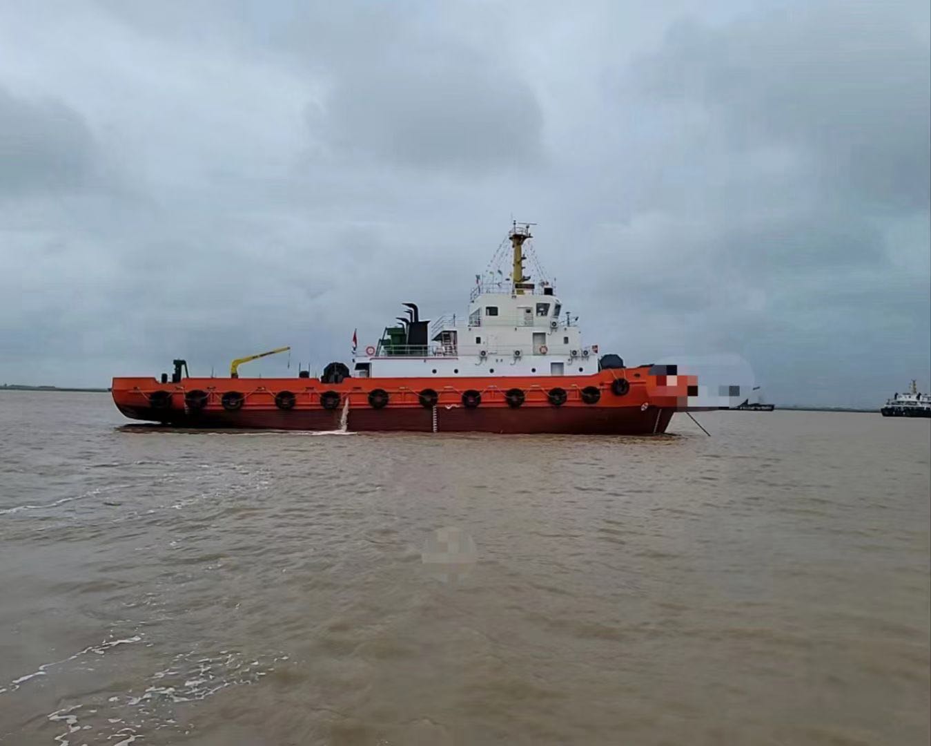 出卖2022年制内地拖轮-2.jpg