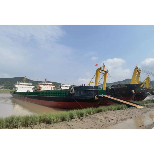 出卖2015-2400t-650w船面驳 浙江 台州市-2.png