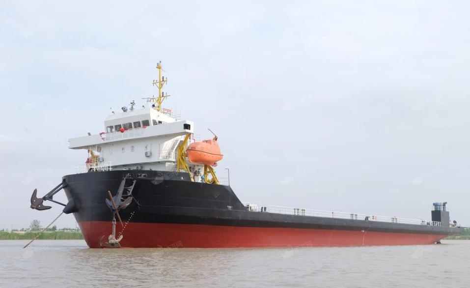 出租/航次海上年夜件运输船面驳-2.jpg