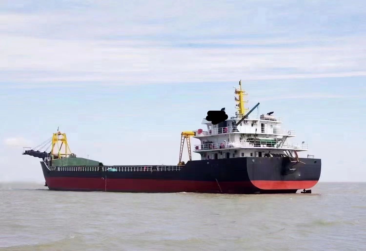 出卖自御沙船4300吨，  喷鼻港-2.jpg