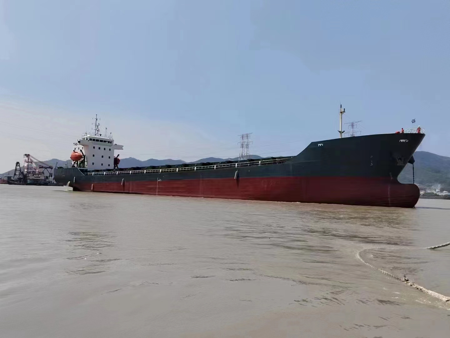 出卖2009年制7200吨176个柜远洋单底散拆箱船 广东 深圳市-2.jpg
