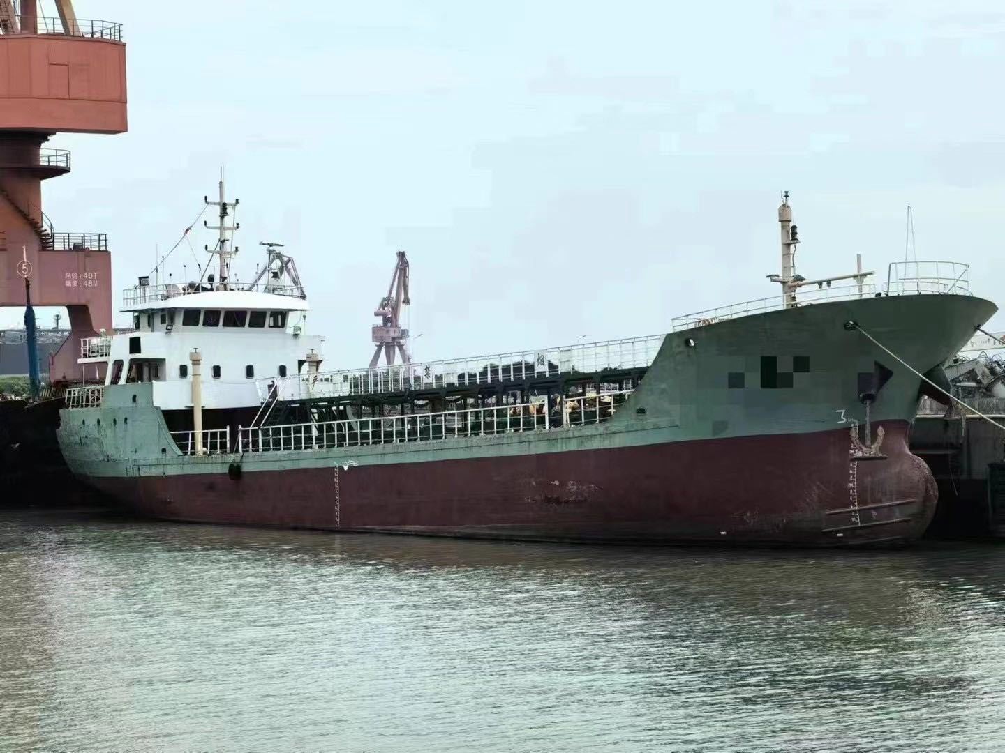 For sale: 1,000 tons of oil tanker, made in Zhejiang, China in 2010. 祸建 宁德市-2.jpg