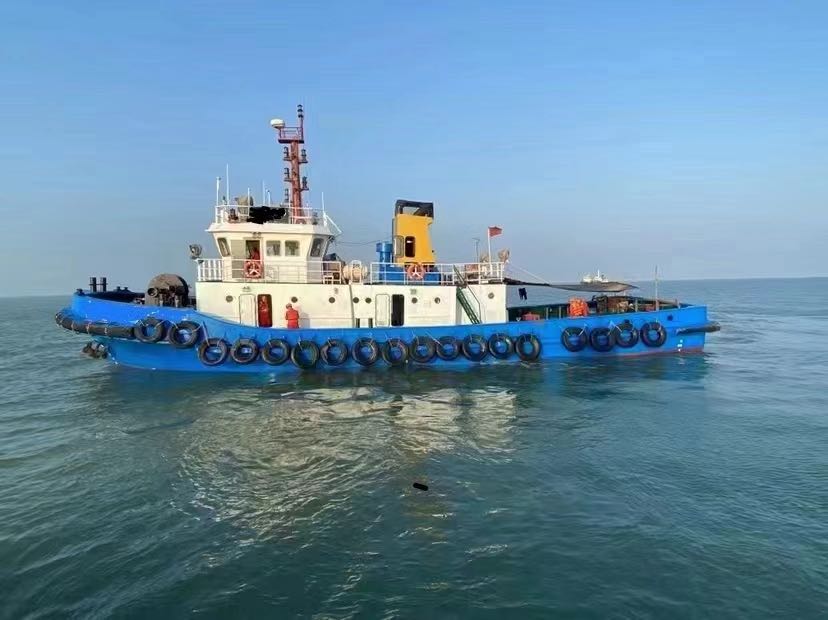 出卖1500马力拖轮  喷鼻港-2.jpg