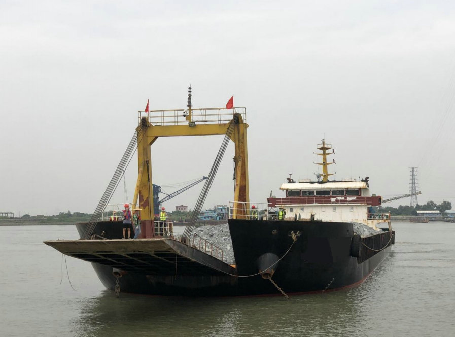 卖：2021年3700吨船面货船 山东 潍坊市-2.jpg