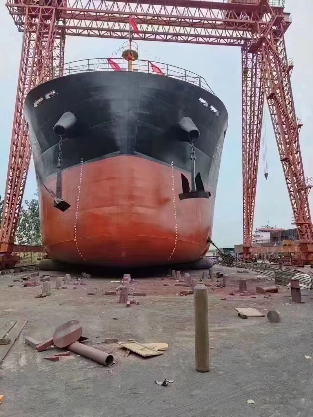 出卖12500吨油船运力  喷鼻港-2.jpg