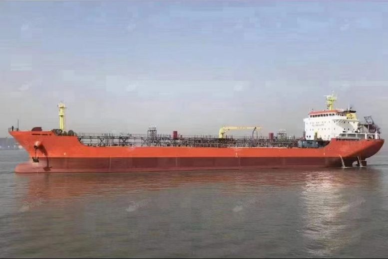 转：2018-13100吨单底单壳油船 CCS 带票 浙江 台州市-2.jpg