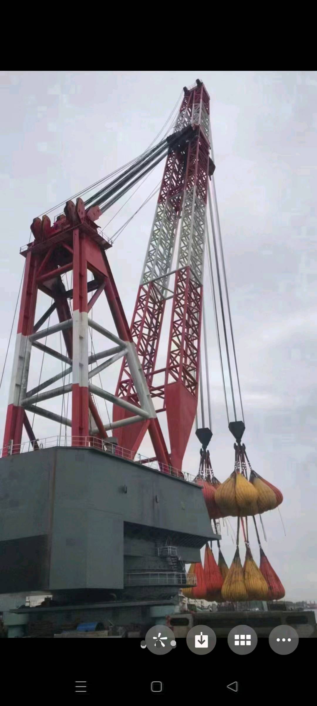 出卖:1500吨盘旋转起重船 江苏 北京市-2.jpg