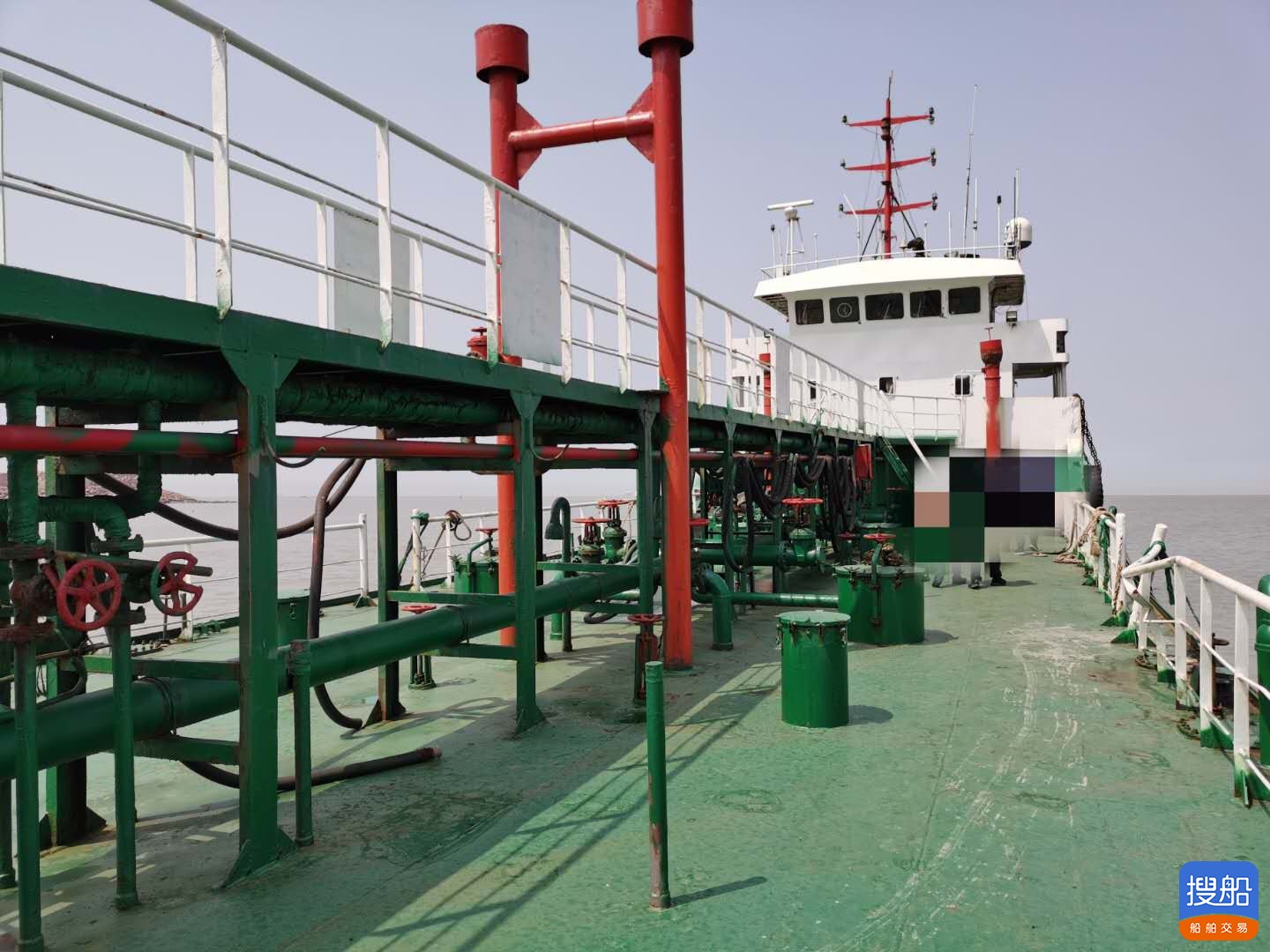 出售2009年底造1000吨双底双壳近海加温油船 山东 青岛市-2.jpg