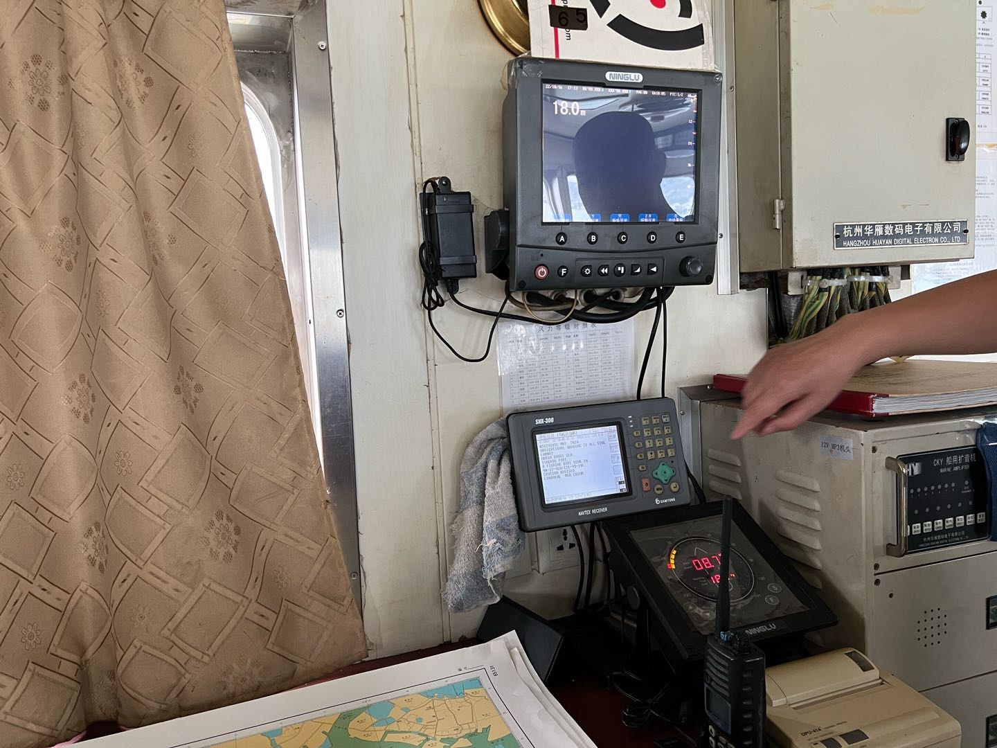 转让国内CCS检验2013年台州造双底双壳800DWT加油船  香港-2.jpg