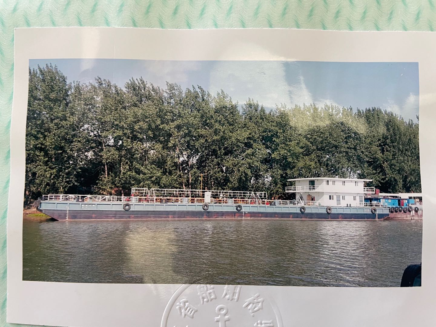 全新加油趸船出售-2.jpg
