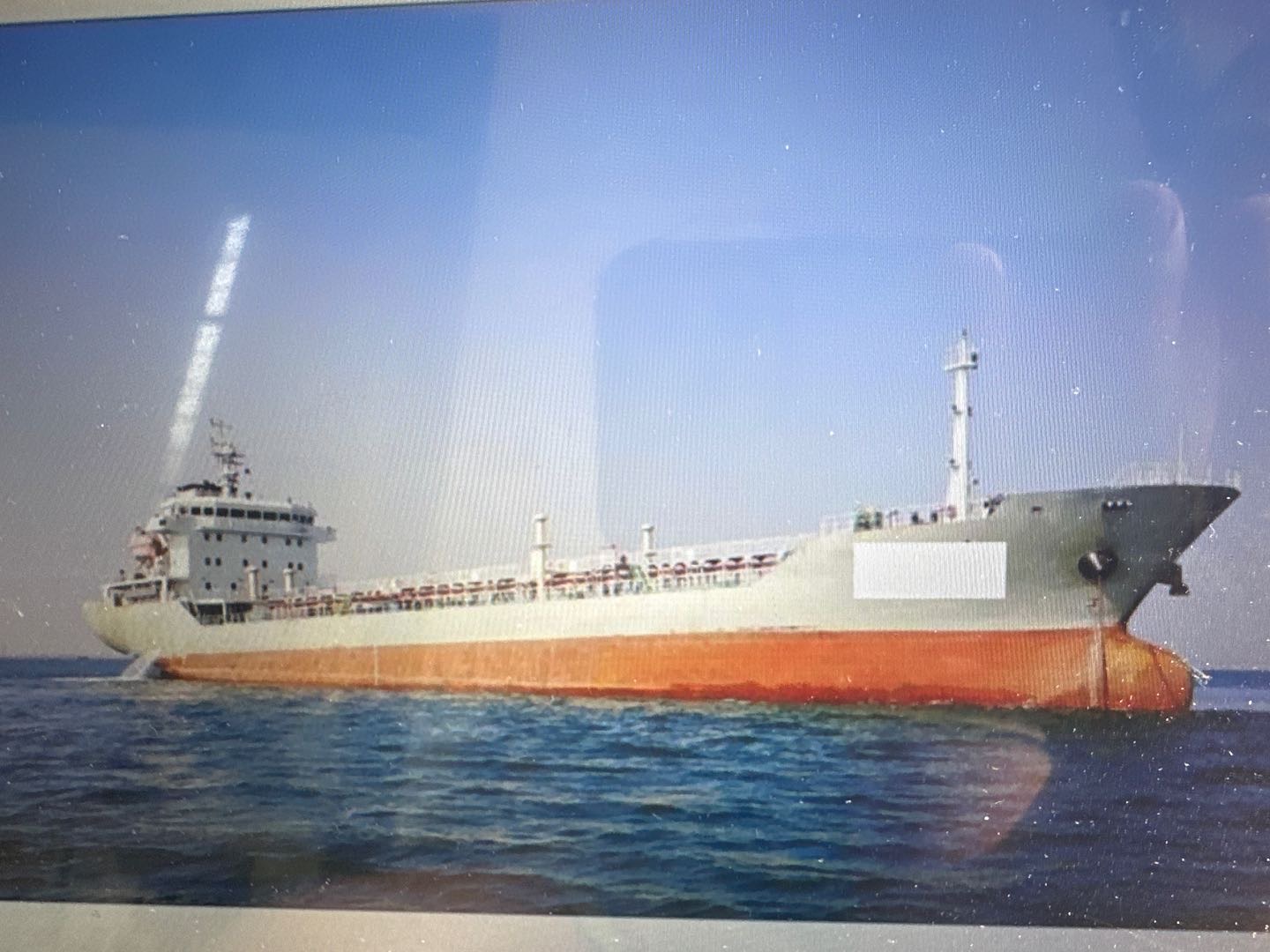出售8700吨油船-2.jpg