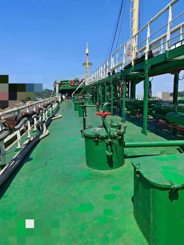 出售830吨近海加油船 江苏 南京市-2.jpg