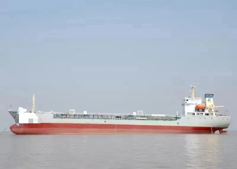 转让2012-10500t-4980w油船 浙江 台州市-2.jpg