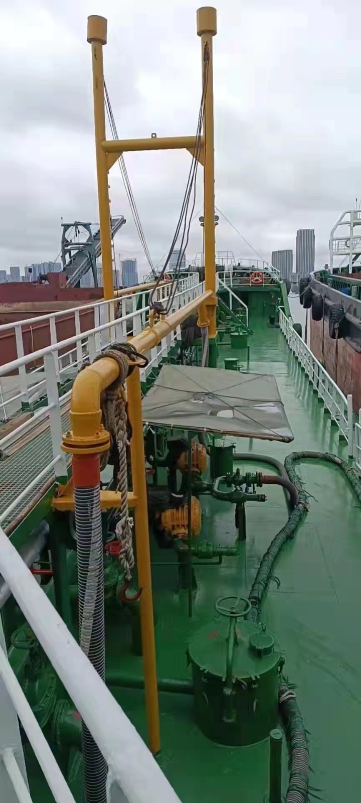 出售890吨油船 江苏 南通市-2.jpg