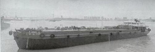 出售1000吨内河油船  江苏-2.jpg