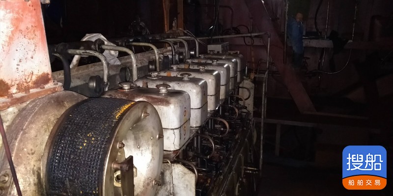 出售1300吨无证货改油船 福建 宁德市-4.jpg