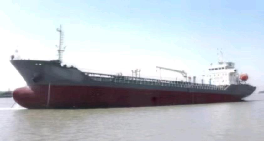 出售4500吨一级油船 福建 福州市-2.jpg