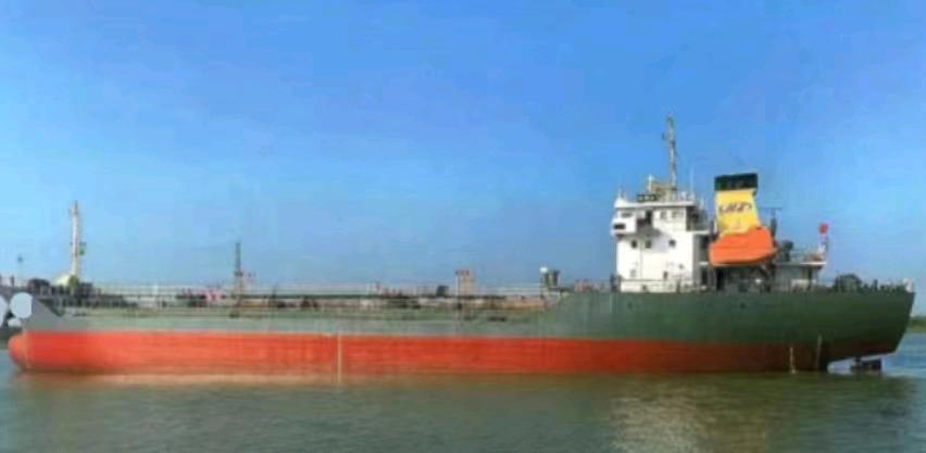 出售4500吨一级油船 福建 福州市-2.jpg