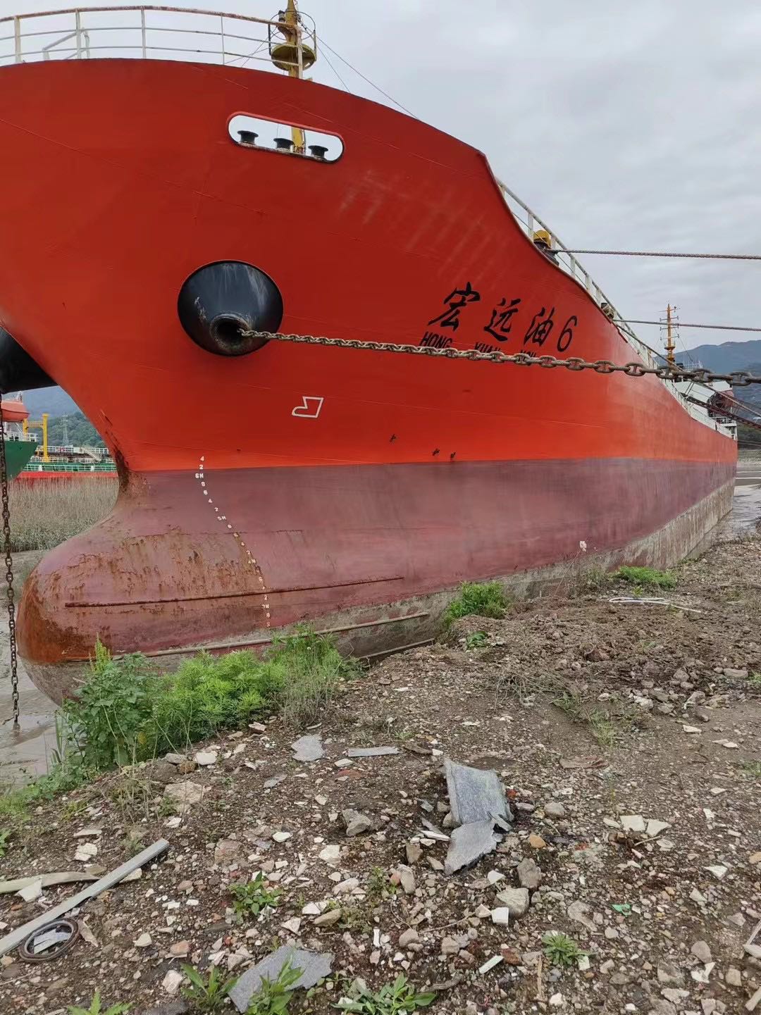 For sale: 7000T double-bottom double-shell tanker, built in China in 2000. 低价-2.jpg