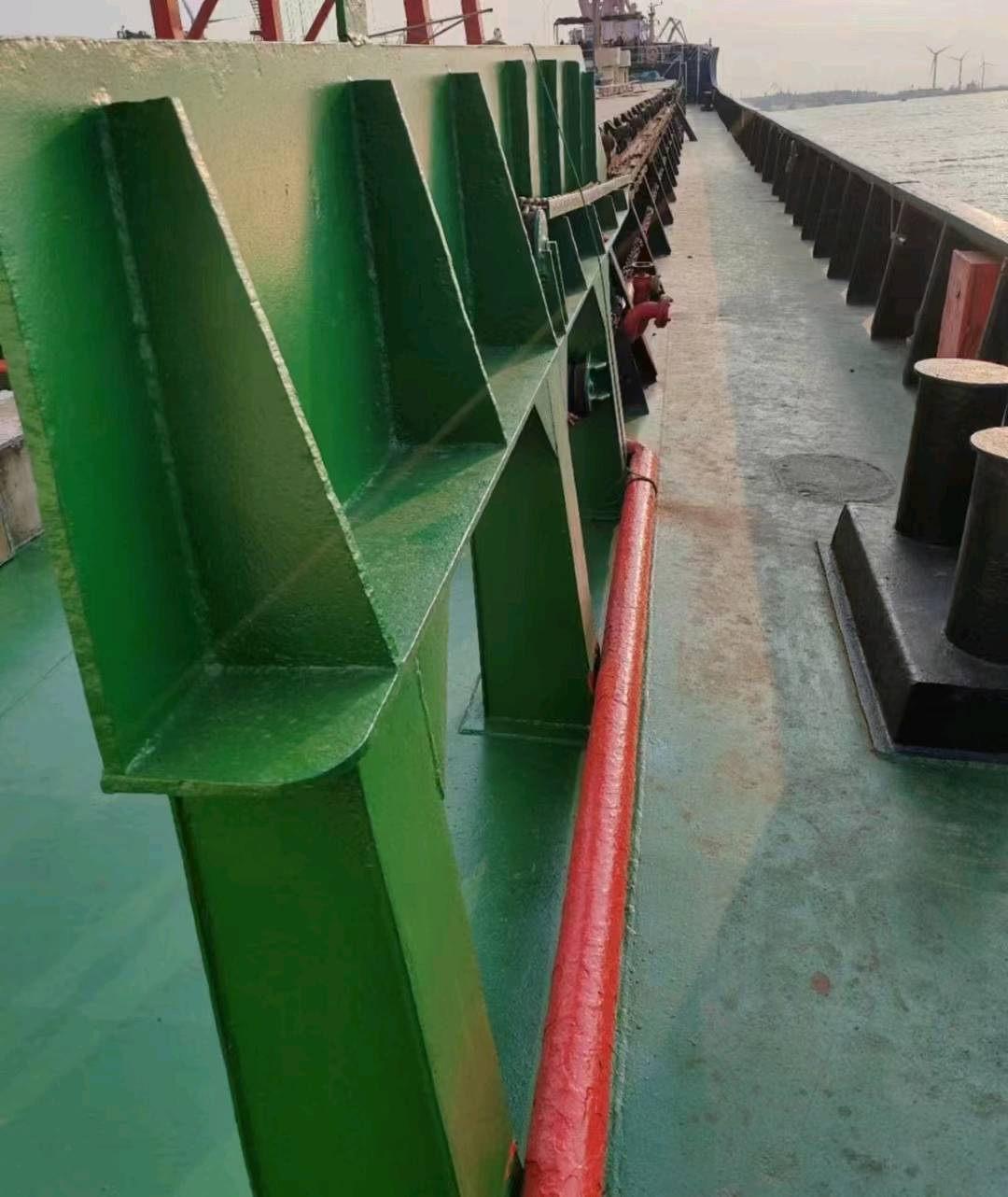 出售3600吨散货船-2.jpg