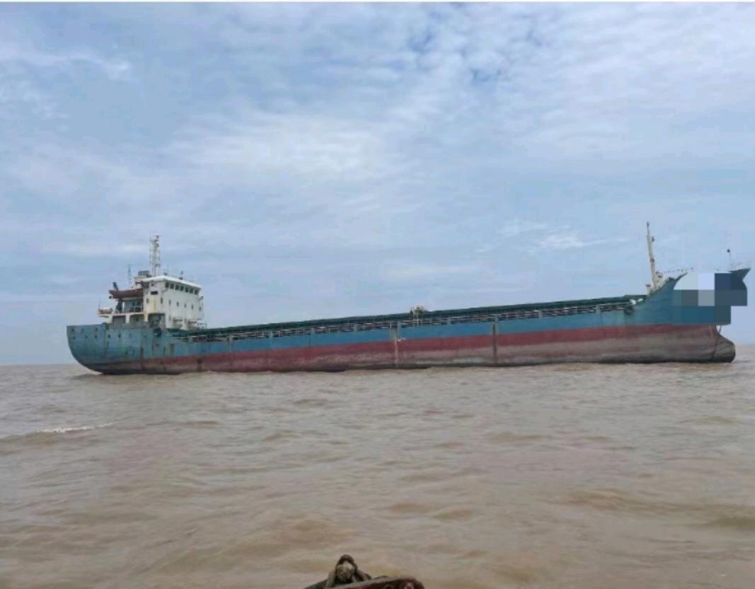 4200吨散货船 福建 宁德市-2.jpg