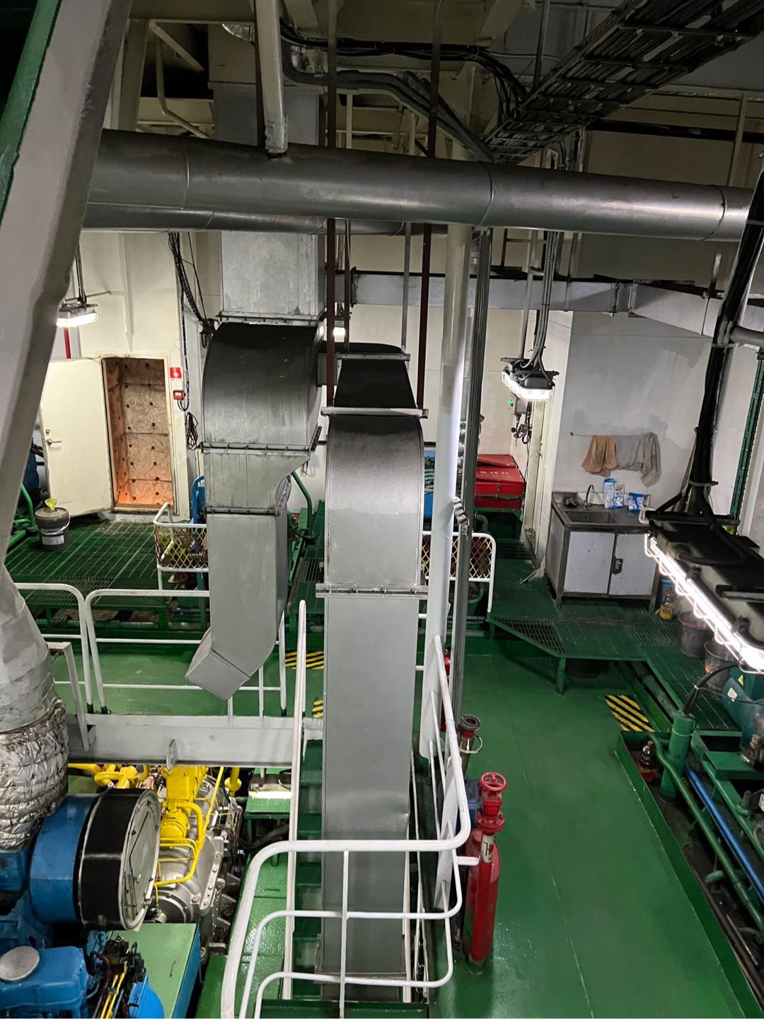 出售10000吨在航散货船 2019年建造/ 主机型号：广柴8320- 3000马力 福建 宁德市-2.jpg