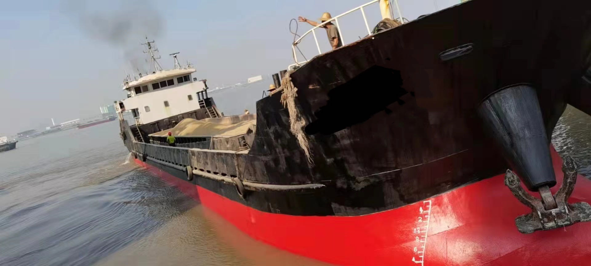 出售2011年造1250吨沿海货船，主机6200型950马力。 福建 宁德市-2.jpg