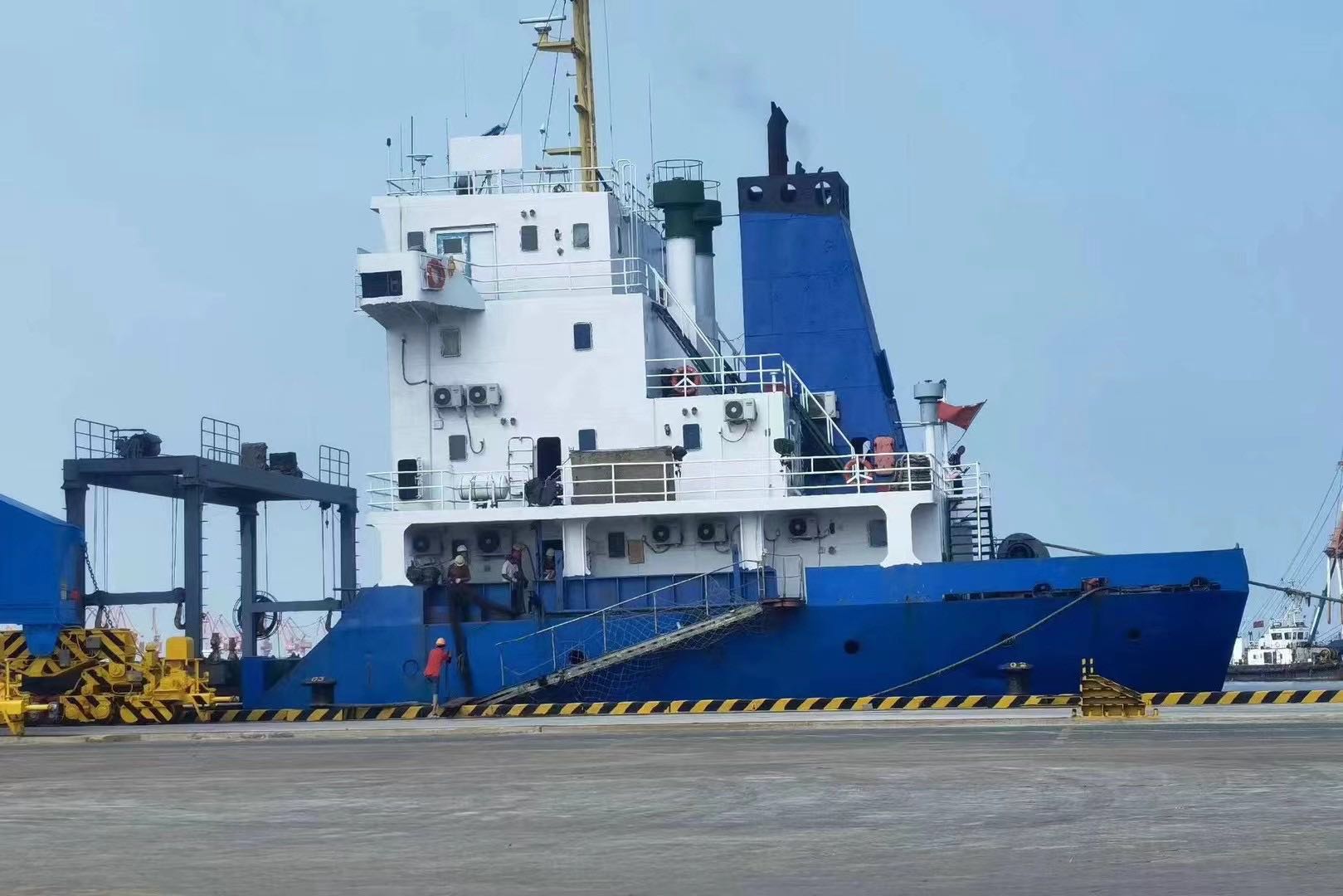 出售：6400吨双壳集装箱船 福建 宁德市-2.jpg