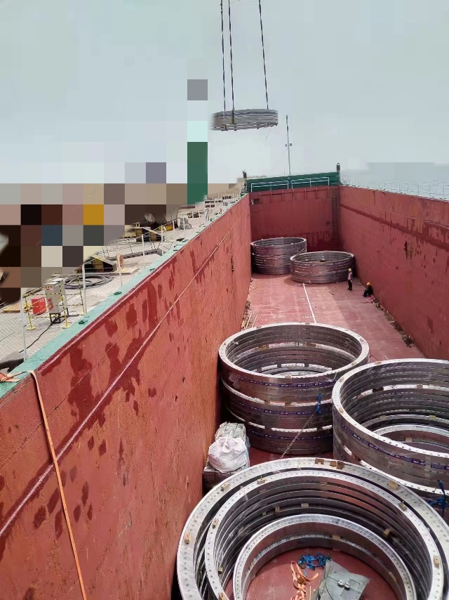 出售2500吨沿海集装箱船 江苏 南京市-2.jpg