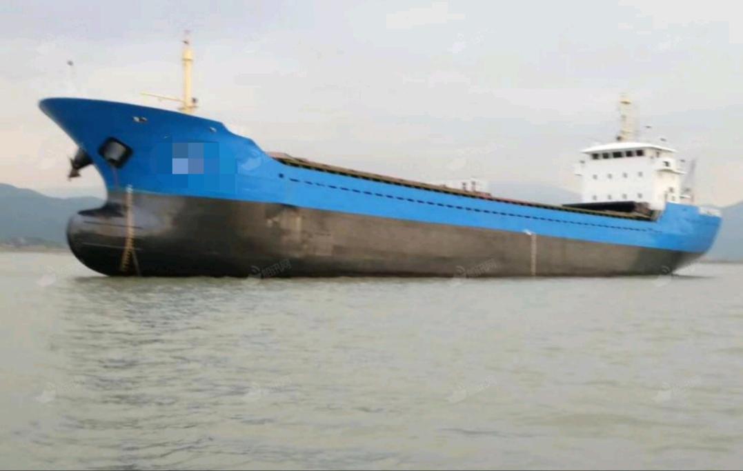 出售集装箱船带冷柜 福建 宁德市-2.jpg