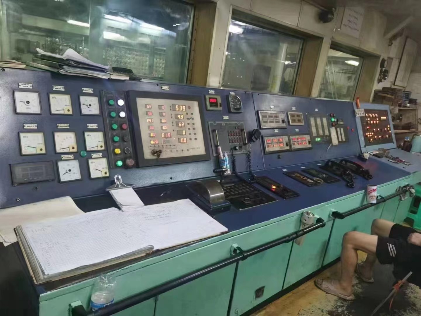 出售编号737 09年20400吨散货船  福建-2.jpg