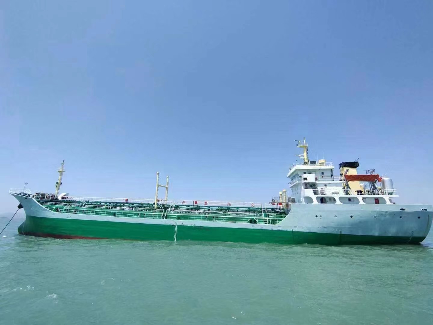 出售编号710 05年3288吨油船  福建-2.jpg