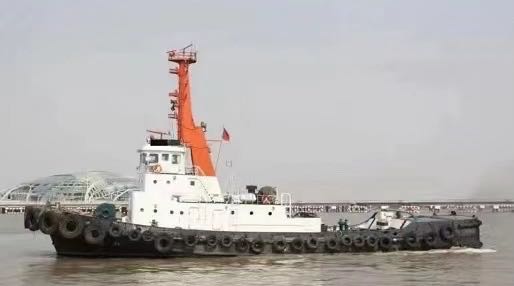出售3200马力全回转拖轮  香港-2.jpg