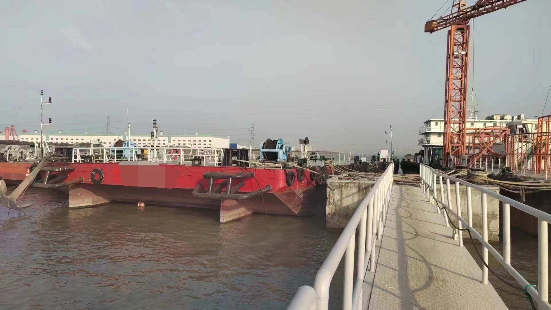 出售2000吨无动力驳船  香港-2.jpg
