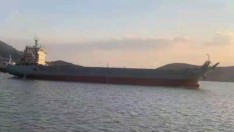 出售8100吨在航后驾甲板船: 【后驾前跳板】8100吨2015年，江苏造 江苏 扬州市-2.jpg