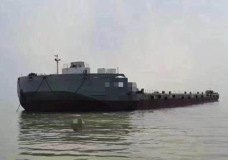 出售2013造CCS12000吨无限航区无动力甲板驳船-2.jpg