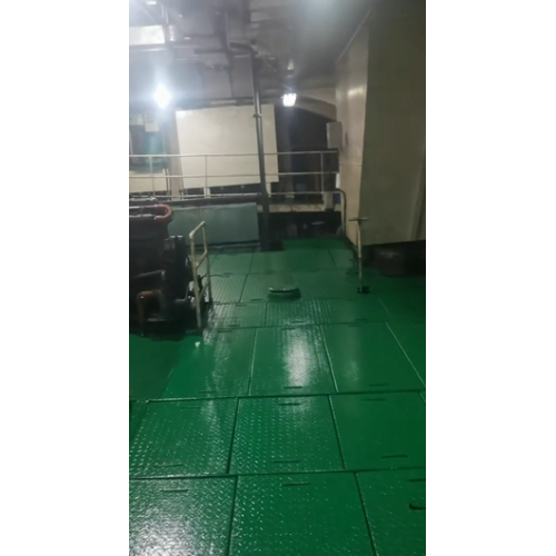 出售5000吨甲板驳船-2.png