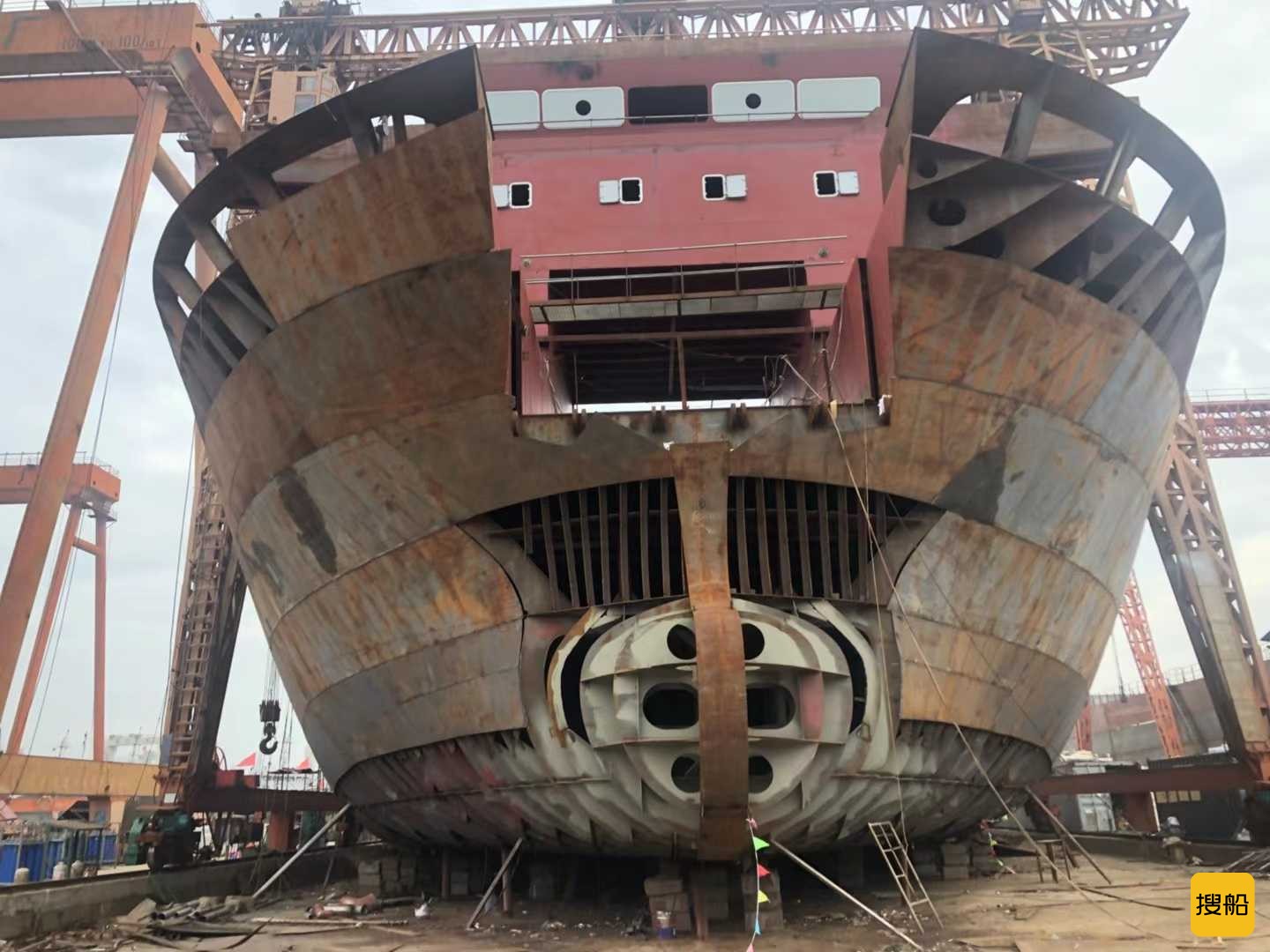 出租6800吨前驾甲板驳  北京-2.jpg