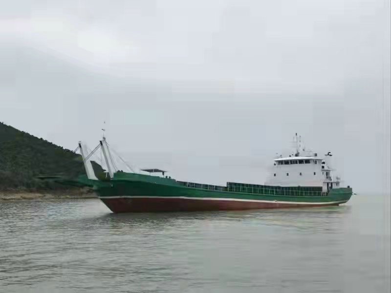 售：2007年沿海1350吨甲板货船 山东 潍坊市-2.jpg