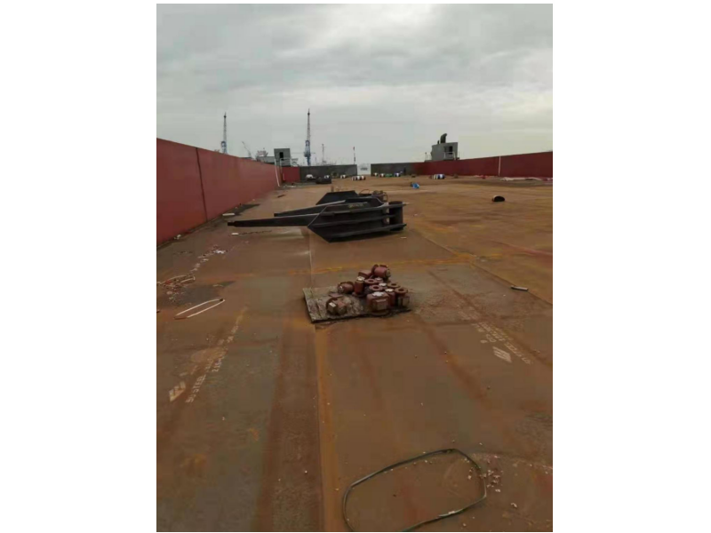 出租32米宽前驾驶甲板驳船 江苏 南通市-2.png