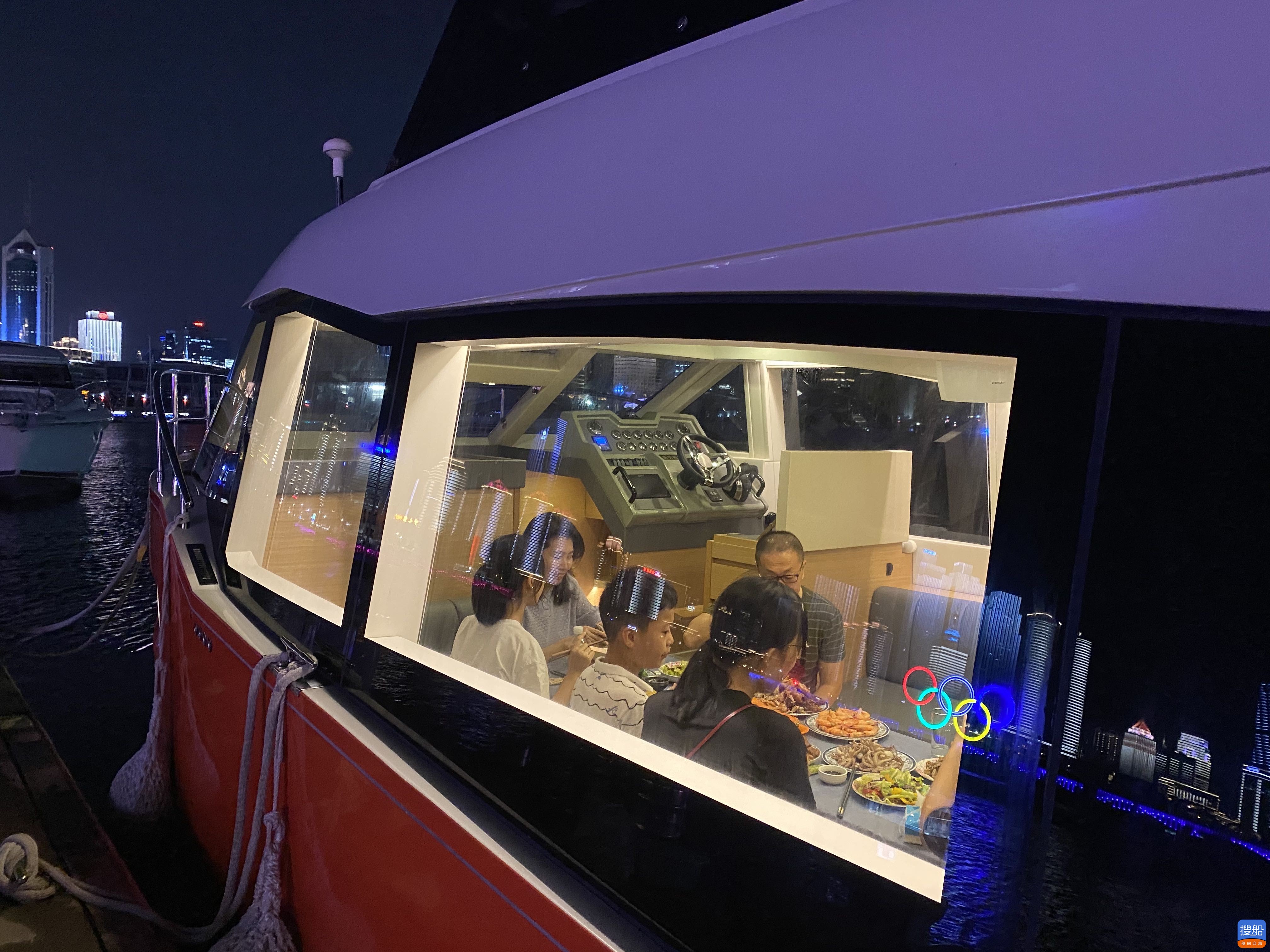 39吃豪华双层游艇  北京-2.jpg
