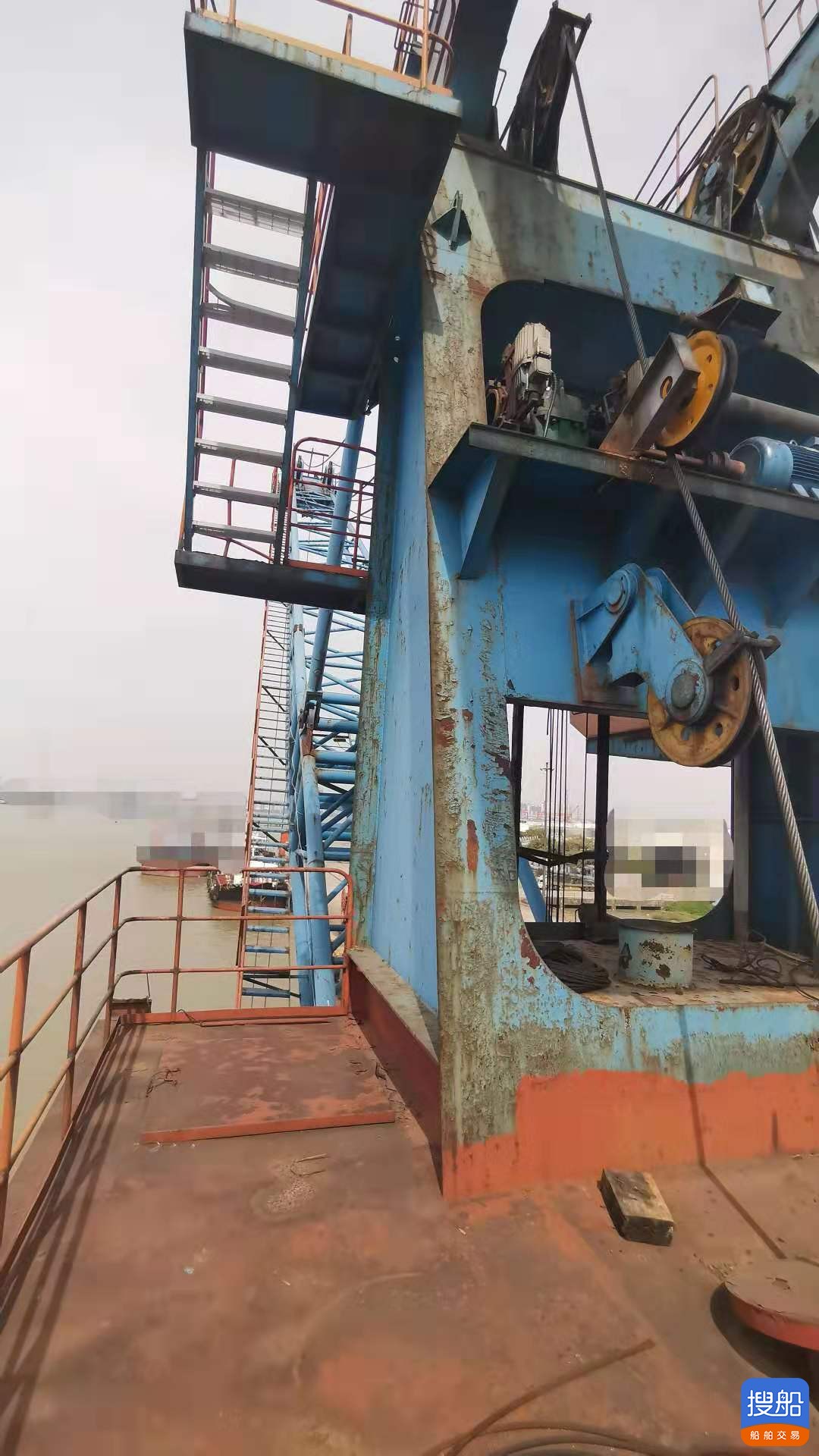 出售2015年造双160沿海过驳浮吊 广东 深圳市-2.jpg
