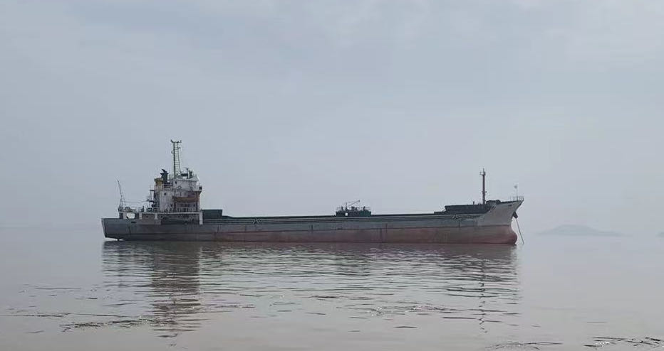 低价2009年浙江造5000吨散货船 福建 宁德市-2.jpg