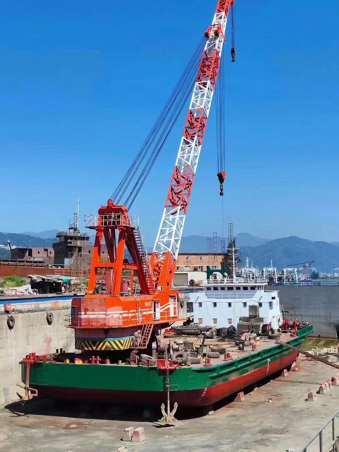 150吨浮吊船 山东 威海市-2.jpg
