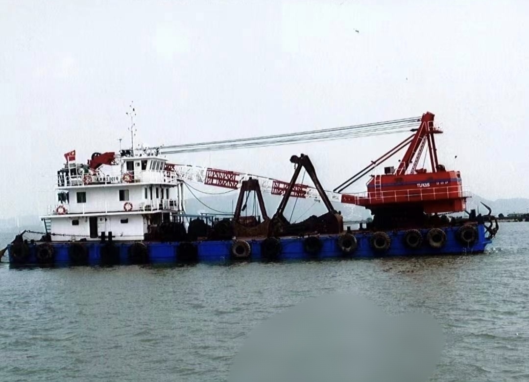 出售50吨沿海全回转起重船 江苏 南京市-2.jpg