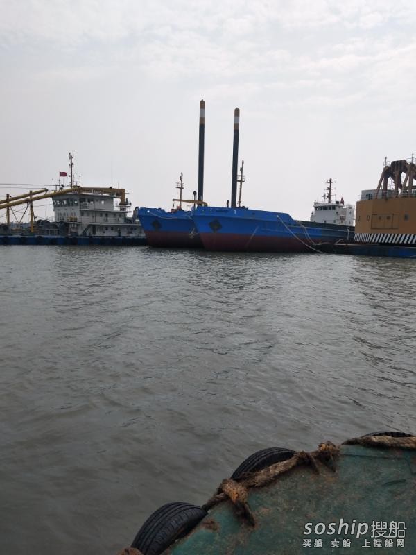 出售13方抓斗船十2艘1200方开体驳 福建 宁德市-2.jpg