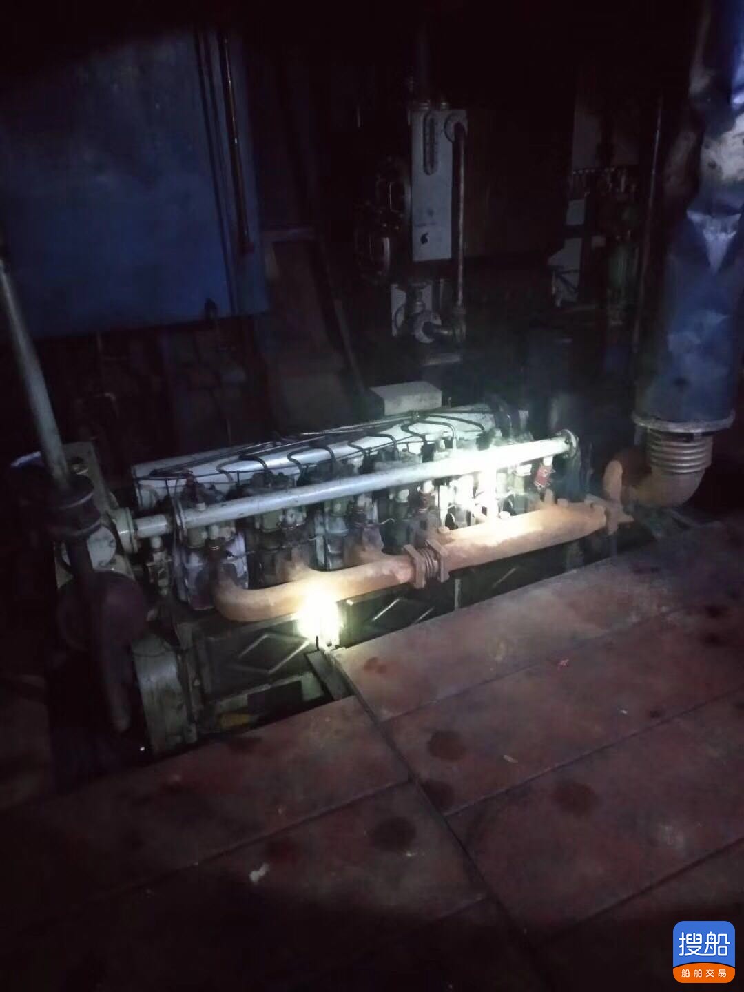 出售2012年造1350吨沿海甲板驳船 广东 深圳市-3.jpg